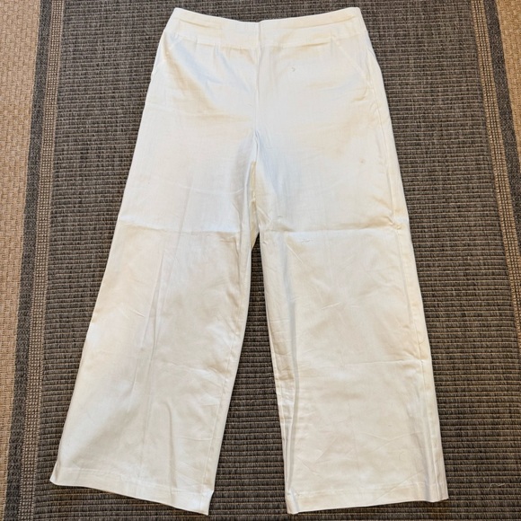 New York & Company White Wide-Leg Trousers with Textured Fabric - Picture 1 of 3